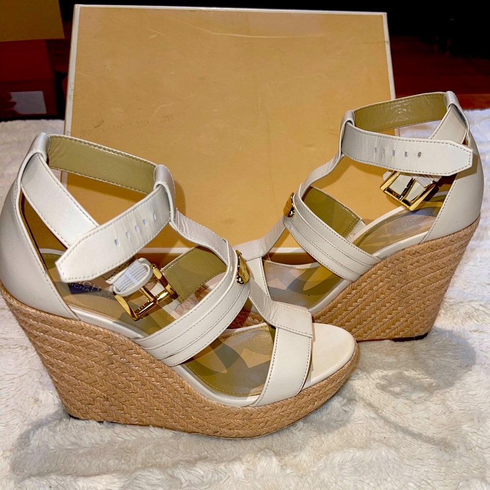 Michael Kors Espadrilles Wedge Sandals Size 6.5